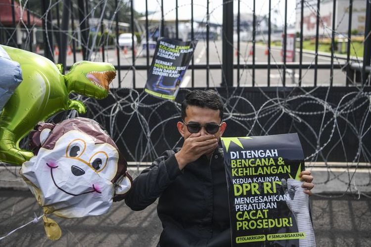 Beredar Kabar Turis Mancanegara Tak Jadi ke Bali Gegara 2 Pasal KUHP, Ketua BTB: Tak Ada yang Batal