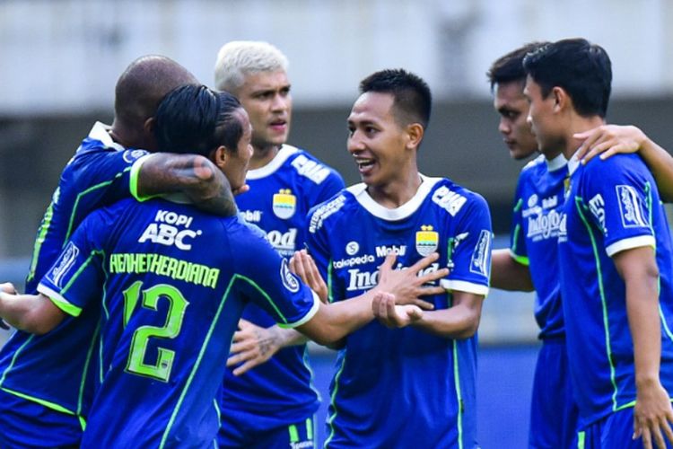 Jelang Persis Solo vs Persib Bandung, Luis Milla Bertekad Persembahkan Kemenangan untuk Zalnando