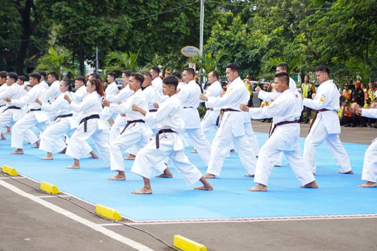 Tingkatkan Keamanan KAI, Polsuska Bakal Dilatih untuk Miliki Keterampilan Seni Bela Diri Karate