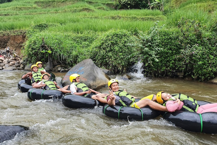 Tempat Wisata Di Garut Yang Lagi Hits Viral Dan Murah Meriah Nomor