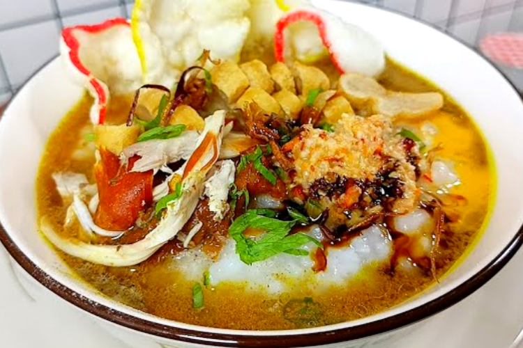 Sarapan dan Makan Siang? Cek Rekomendasi Bubur Sop Ayam Gerobak di Kota ...