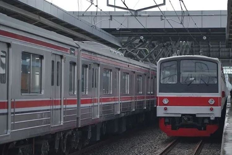 Punya Pabrik Baru di Banyuwangi, INKA Langsung Dapat Pesanan KRL Anyar dari KCI