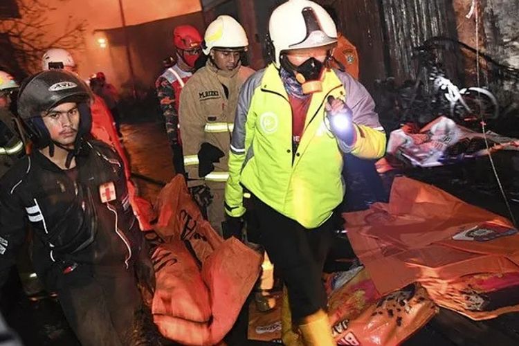 Kata Pengamat Soal Permukiman yang Dekat dengan Pertamina Plumpang: Sangat Rawan