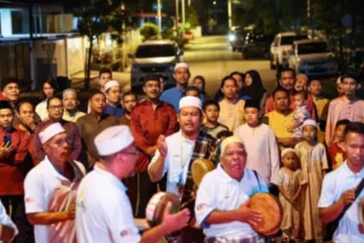Pawai Bangunkan Sahur Dikritik Warganet: Ganggu Anak dan Bayi yang Tidur Tenang!