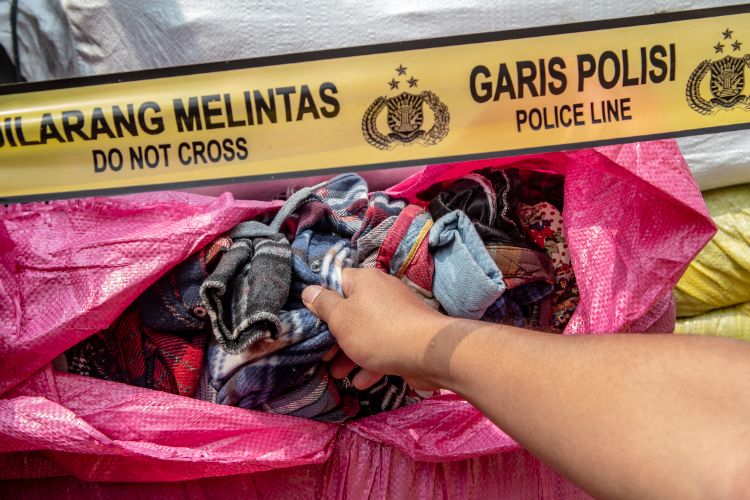 Polisi Ungkap Sosok Penyebar Foto Barang Bukti Baju Bekas Impor: Mereka Buzzer