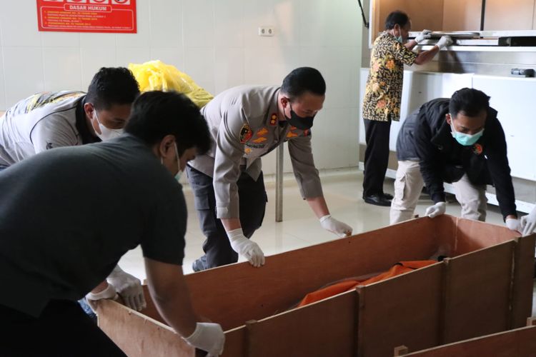 Polisi Berhasil Identifikasi 3 dari 12 Korban Pembunuhan Dukun Pengganda Uang