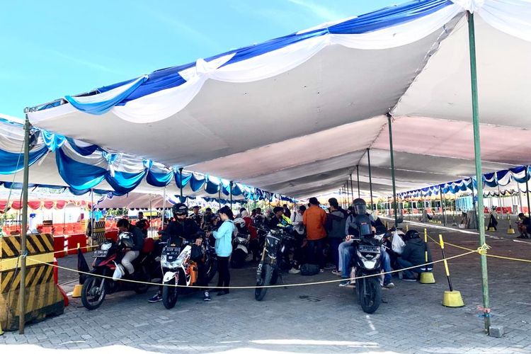 H-7 Lebaran 2023: Arus Pemudik Motor di Pelabuhan Ciwandan Banten Terpantau Lancar pada 15 April 2023