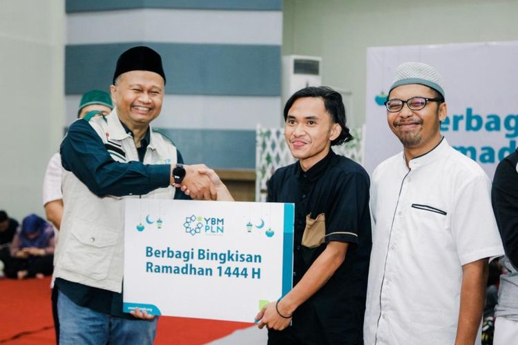 Berbagi Kebahagiaan Ramadhan 1444 H bersama YBM PLN