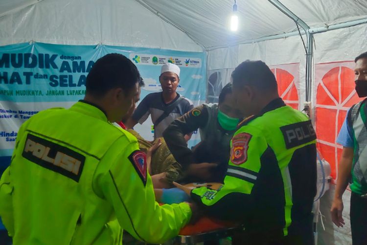 Pemudik Nyaris Melahirkan di Rest Area KM 166 Tol Cipali, Polisi Bantu Kawal Sampai ke Rumah Sakit
