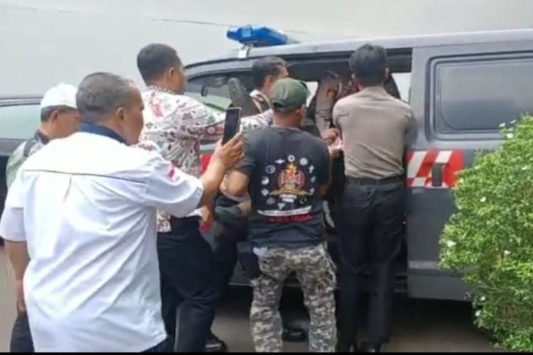 Jenazah Pelaku Penembakkan di Kantor MUI Telah Selesai Diautopsi, Polisi: Masih Perlu Dilakukan Pendalaman