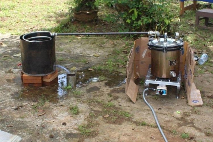 Bahan Bakar Ramah Lingkungan Diciptakan Mahasiswa ITS, Terbuat dari Daur Ulang Plastik