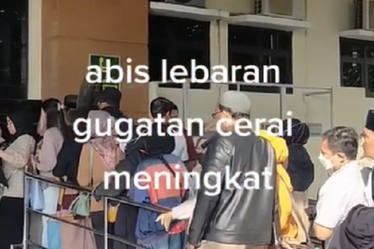 Viral 'Badai' Perceraian di Cibinong, Netizen: Ya Allah Kayak Antre Sembako