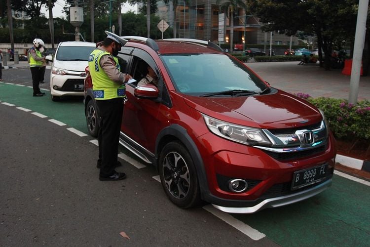 Tilang Manual Disebut Bukan Bentuk Intimidasi, Polda Metro Jaya: Langkah Terakhir Kami