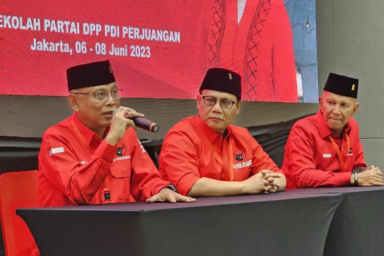 PAN-Golkar Dukung Prabowo, PDIP Fokus Kerja Sama dengan PPP, Hanura, dan Perindo Menangkan Ganjar Pranowo