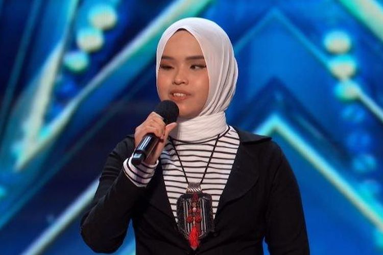 Putri Ariani Bikin Heboh di America's Got Talent,  Simon Cowell Nagih Minta Lagu Kedua!