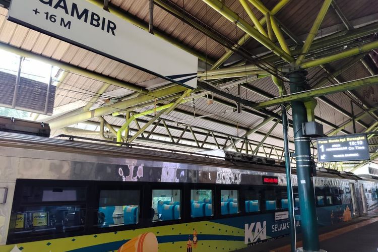 Fasilitas Gratis Terbaru KAI, Modal Botol Bisa Isi Air Minum Panas atau Dingin Sepuasnya di Stasiun