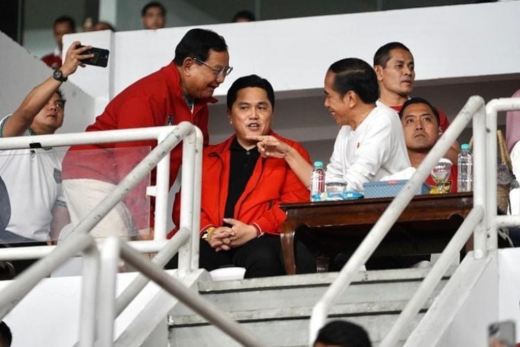 Ditemani Prabowo, Jokowi Nonton Pertandingan Timnas Indonesia vs Timnas Argentina di GBK Jakarta