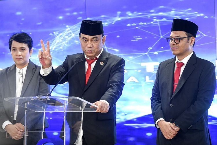 Roundup: Budi Arie Setiadi Jadi Menkominfo, Jokowi Minta Proyek BTS Diselesaikan