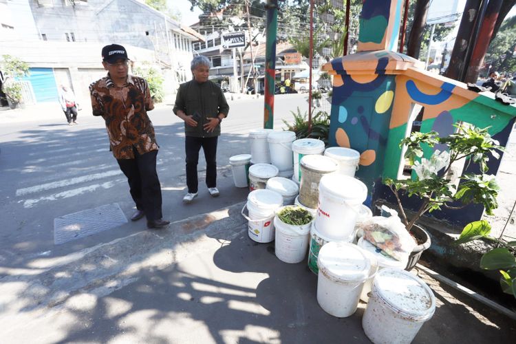 Tedy Memuji Konsistensi Ketua RW dan Warga Cibunut Dalam Penataan Lingkungan