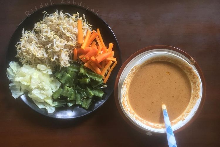 Resep Pecel Sayur yang Cocok untuk Program Diet atau Malas Makan Nasi ...