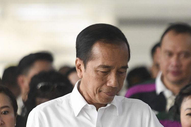 Jokowi Batuk-batuk, Menkes Belum Pastikan Udara Kotor Jakarta Jadi Penyebabnya