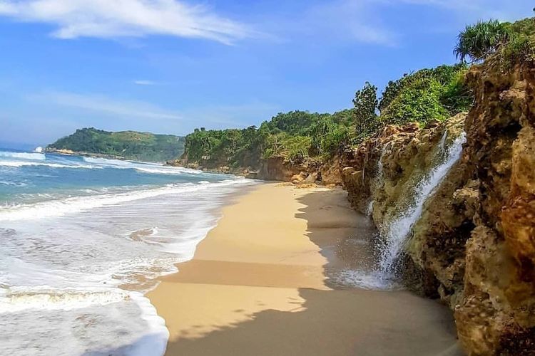 Wisata Pantai Pacar Tulungagung Cek Rute Lokasi Dan Harga Tiket Dan Fasilitas Dan Juga Pesona