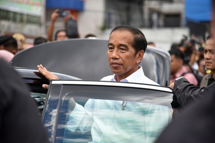 Jokowi Ajak Peserta Acara Muktamar IPM Main Tebak-tebakan, Singgung soal Rambut Putih