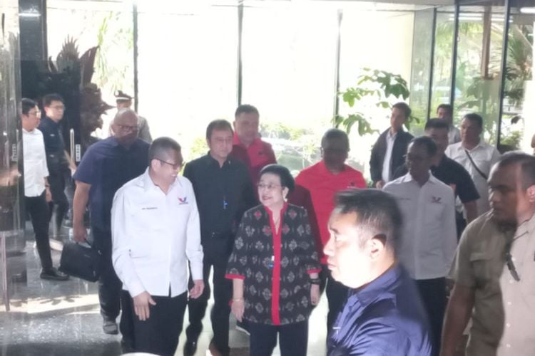 Megawati Soekarnoputri, Prananda Prabowo, hingga Andika Perkasa Merapat ke Markas TPN Ganjar Pranowo