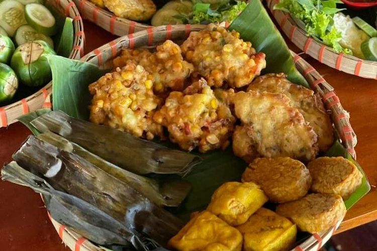 Rekomendasi Wisata Kuliner Di Cirebon Yang Populer Dan Lagi Hits Cocok