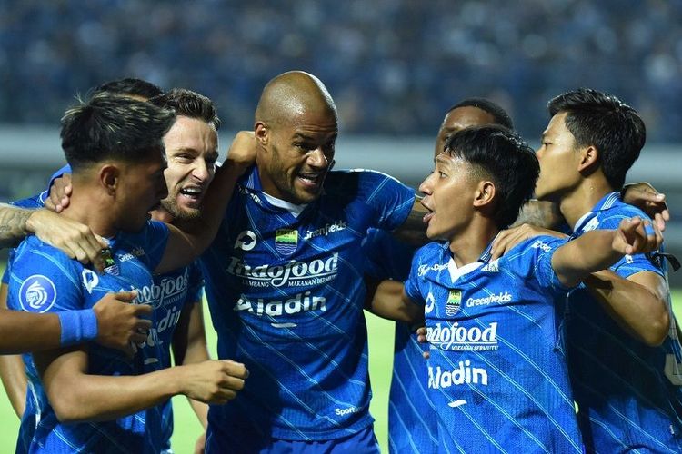 Klasemen BRI Liga 1 Pekan ke-14: Persib Melejit ke 3 Besar, Borneo FC  Rebut Puncak Milik Madura United