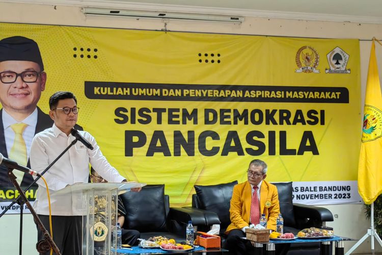 DPR Ajak Mahasiswa Masuk Partai, Demokrasi Rusak jika Diisi Orang Tak Berpendidikan