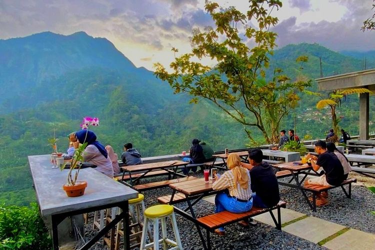 Daftar Tempat Wisata Di Kudus Destinasi Yang Instagramable Dan Hits Di