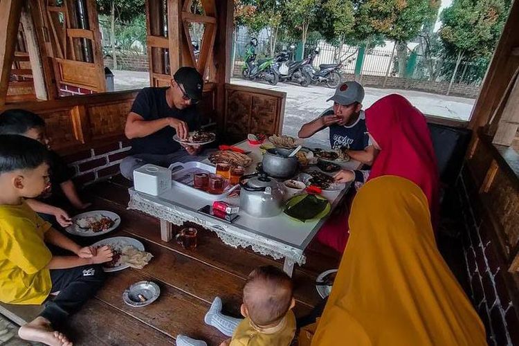 5 Tempat Wisata Kuliner Di Tasikmalaya Yang Hits Dan Wajib Dicoba ...