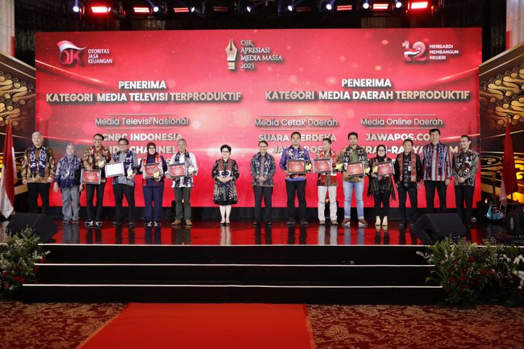 Pikiran-Rakyat.com Dapat Penghargaan dari OJK, Menangkan Kategori Media Terproduktif di Indonesia