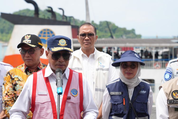 Pastikan Program Nataru Lancar Menhub Budi Karya Sumadi Tinjau Pelabuhan Merak Kabar Banten