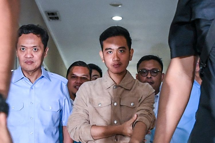 Kubu Ganjar Desak Bawaslu Beri Sanksi Gibran: Kalau Memang Melanggar, Ya Ditindak