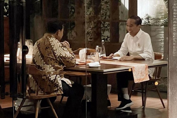 PDIP Pertanyakan Netralitas Jokowi Buntut Makan Malam dengan Prabowo