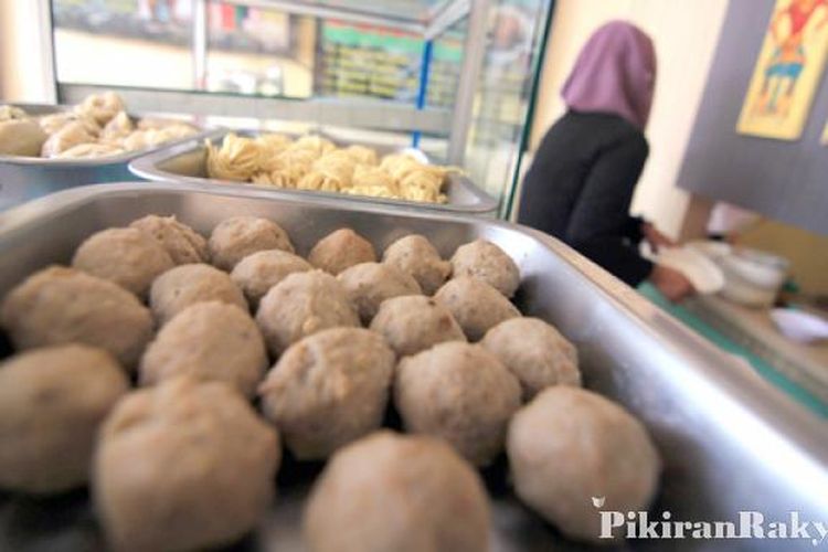 Empat Warung Bakso Nikmat Dengan Harga Ramah di Kantong - Pikiran