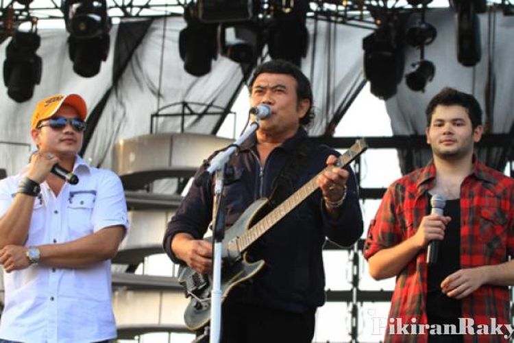 lagu rhoma irama zulfikar