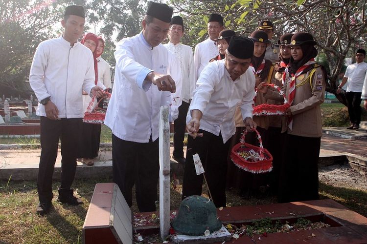 Ziarah Keliling Rangkaian Hut Ke 12 Kota Serang Syafrudin Promosikan Wisata Religi Kabar Banten