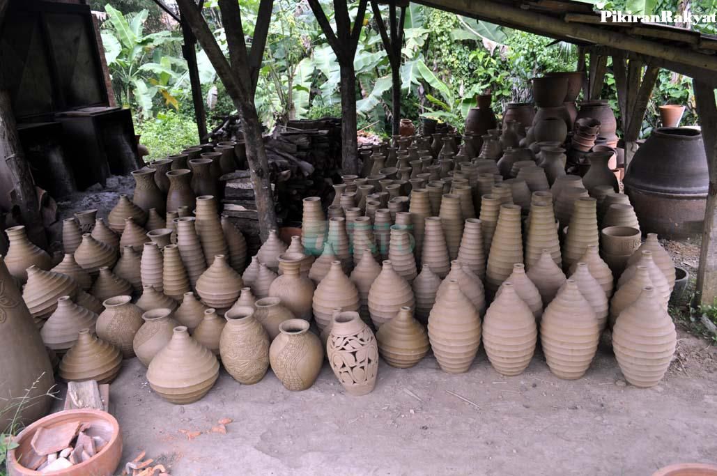  Sentra Keramik Plered Purwakarta  Sentra  Produksi Keramik  