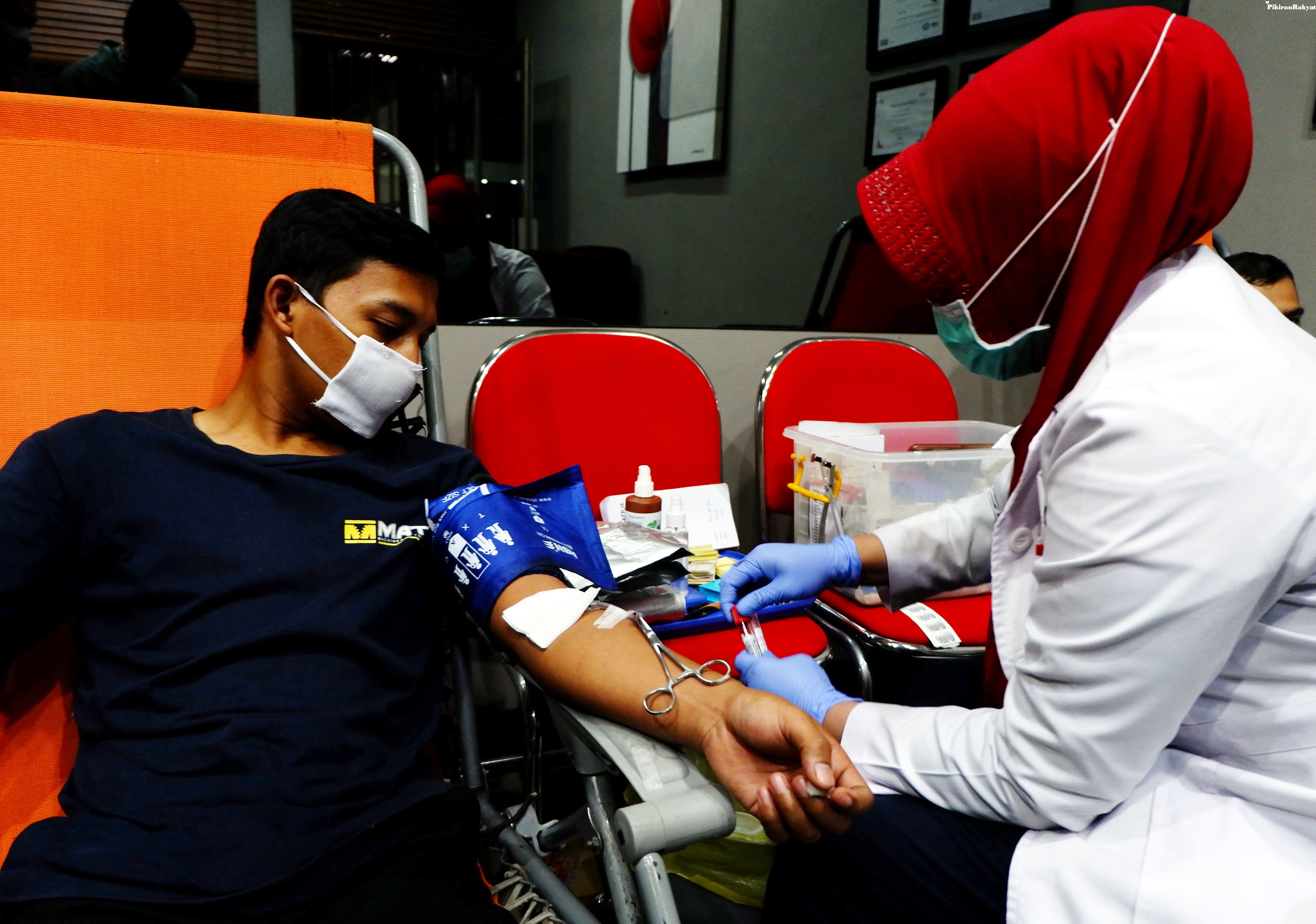 Stok Darah PMI Kota Bandung Menyusut Drastis Imbas Virus 
