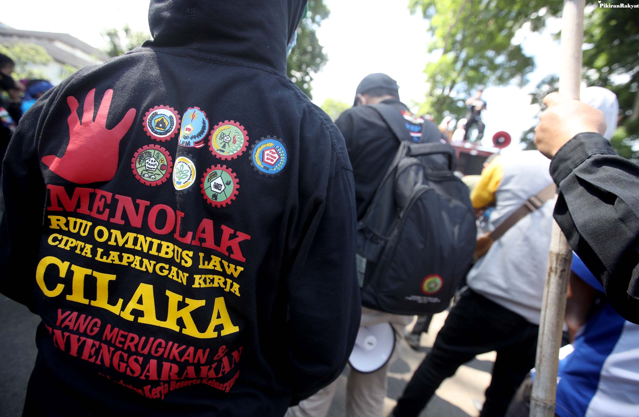 Di Balik Riuh Uu Cipta Kerja Ada 3 Ruu Omnibus Law Lain Yang Akan Disahkan Dan Luput Dari Sorotan Pikiran Rakyat Com