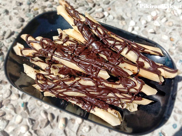 Berikut resep Roll Choco Chesee yang simpel, mudah, hemat dan enak. 