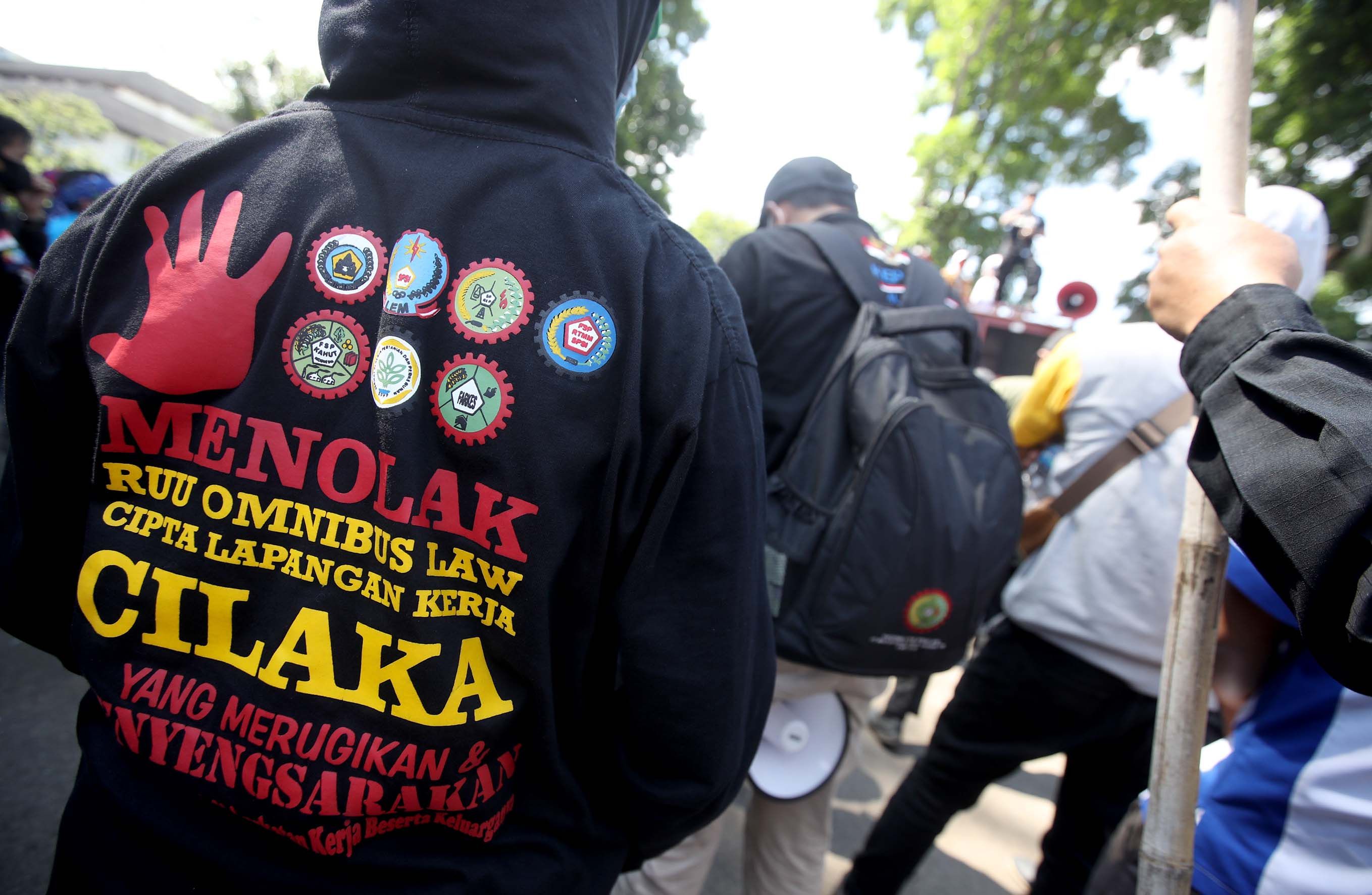 Sim Salabim Telah Sah Uu Cipta Kerja Baleg Dpr Ri Dipercepat Karena Covid 19 Di Dpr Terus Naik Pikiran Rakyat Cianjur