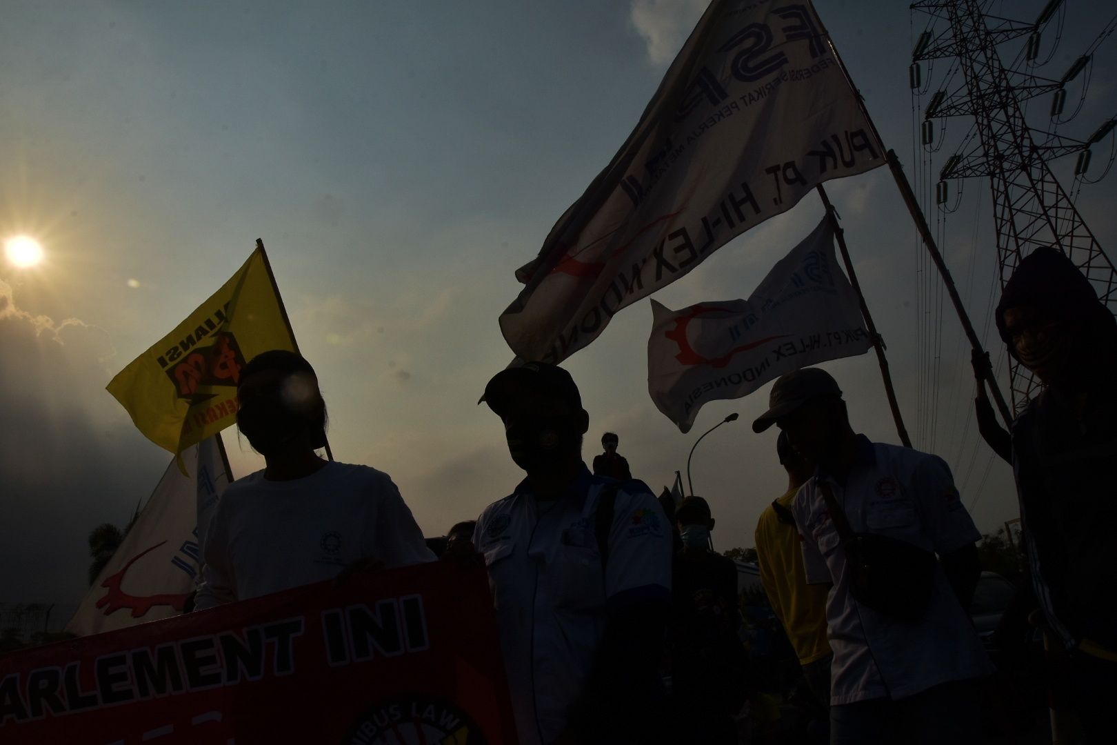 Ini Pasal Kontroversial Dalam Uu Cipta Kerja Pasal 88 Paling Menyedot Perhatian Jurnal Gaya