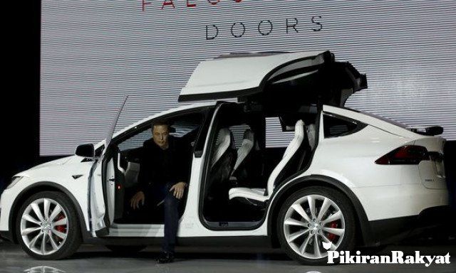 Kumpulkan Ilmuwan Tesla Kembangkan Baterai Mobil Listrik Yang Bisa Tahan Hingga 1 6 Juta Km Pikiran Rakyat Com