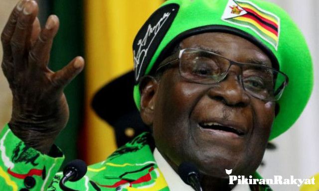  MANTAN Presiden Zimbabwe, Robert Mugabe.*/REUTERS