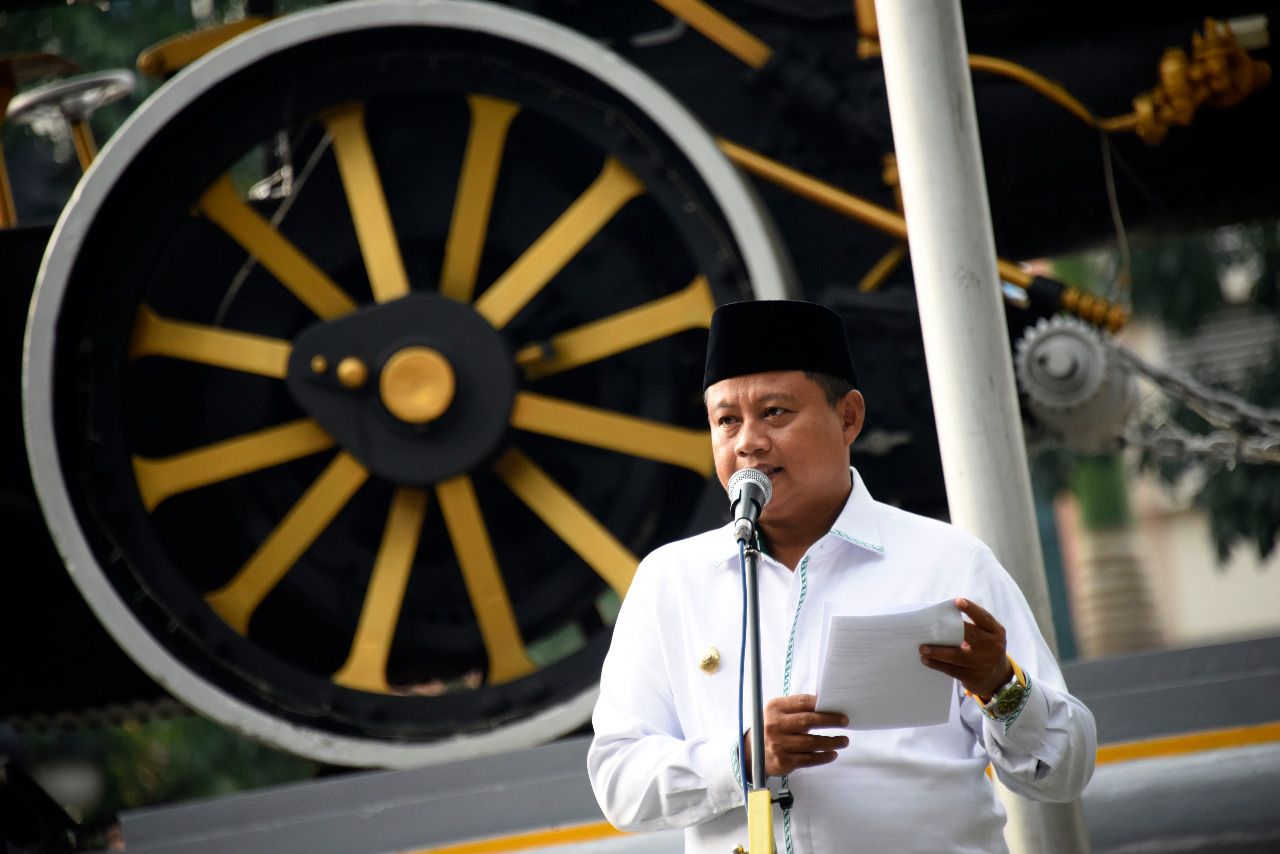 WAKIL Gubernur Jawa Barat Uu Ruzhanul Ulum menghadiri peringatan Hari Bakti Pekerjaan Umum (Harbak PU) ke-74 Tingkat Provinsi Jawa Barat Tahun 2019.*