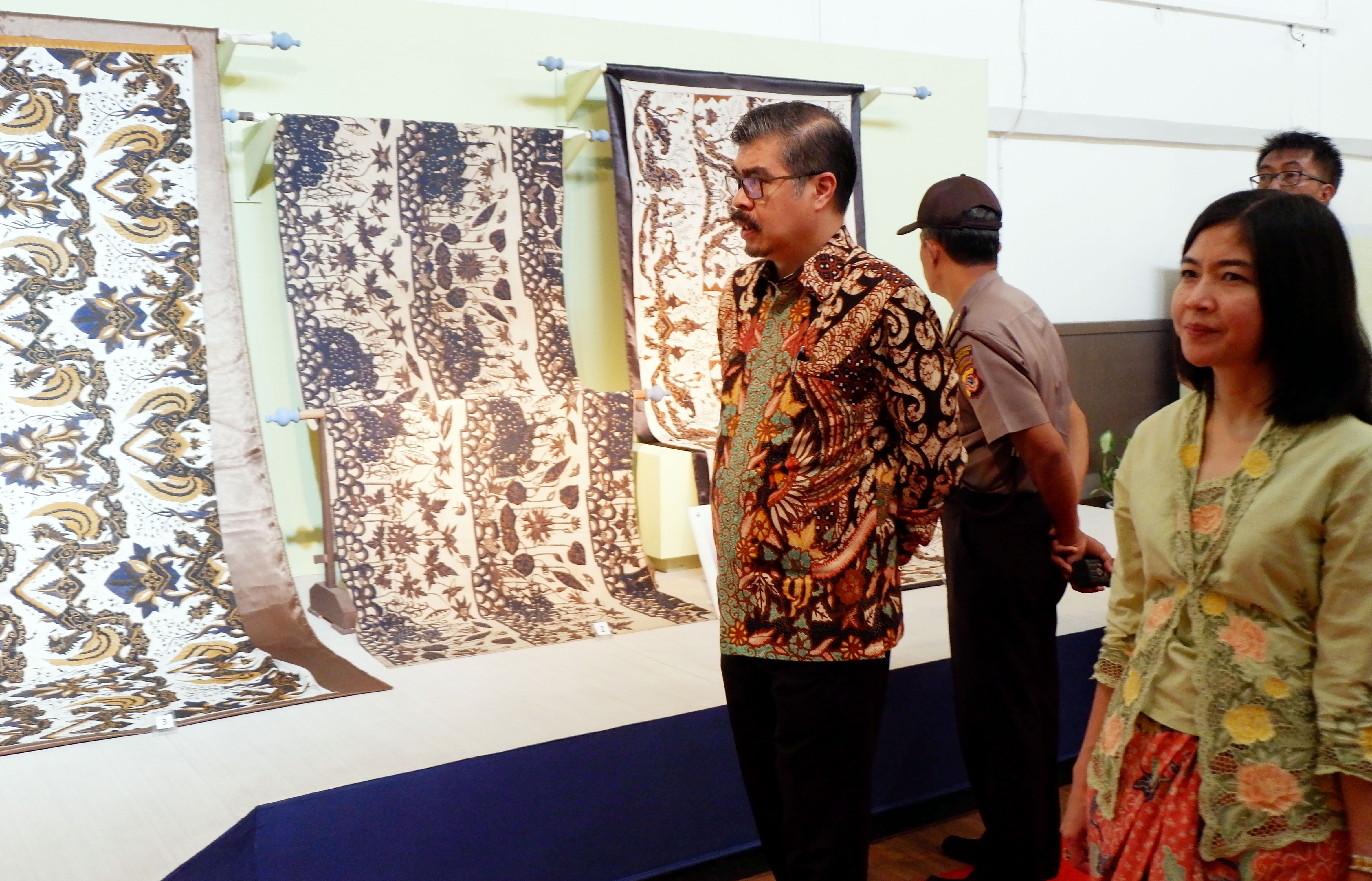 MUSEUM Negeri Jawa Barat Sri Baduga menggelar Festival Batik Jawa Barat.*